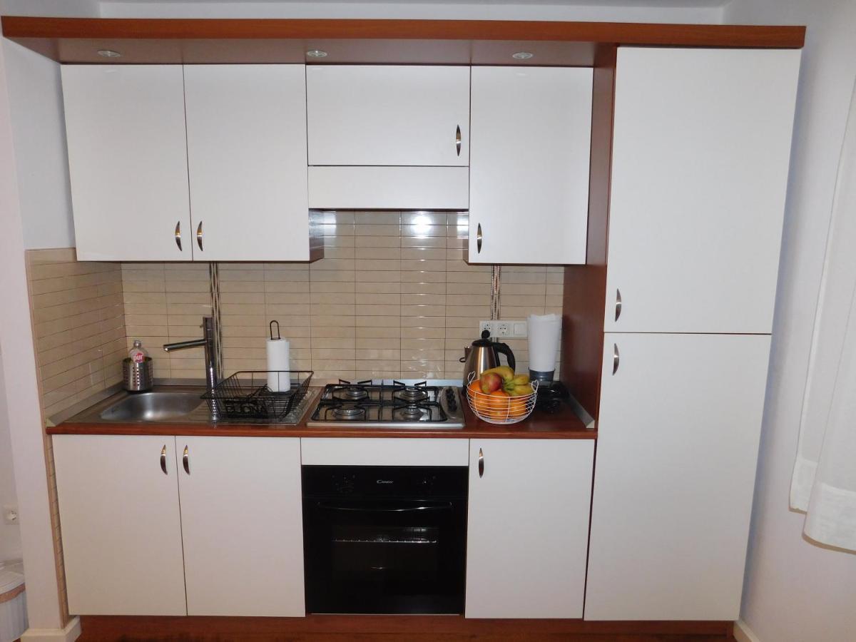 Apartman Ana Zupanja Eksteriør billede